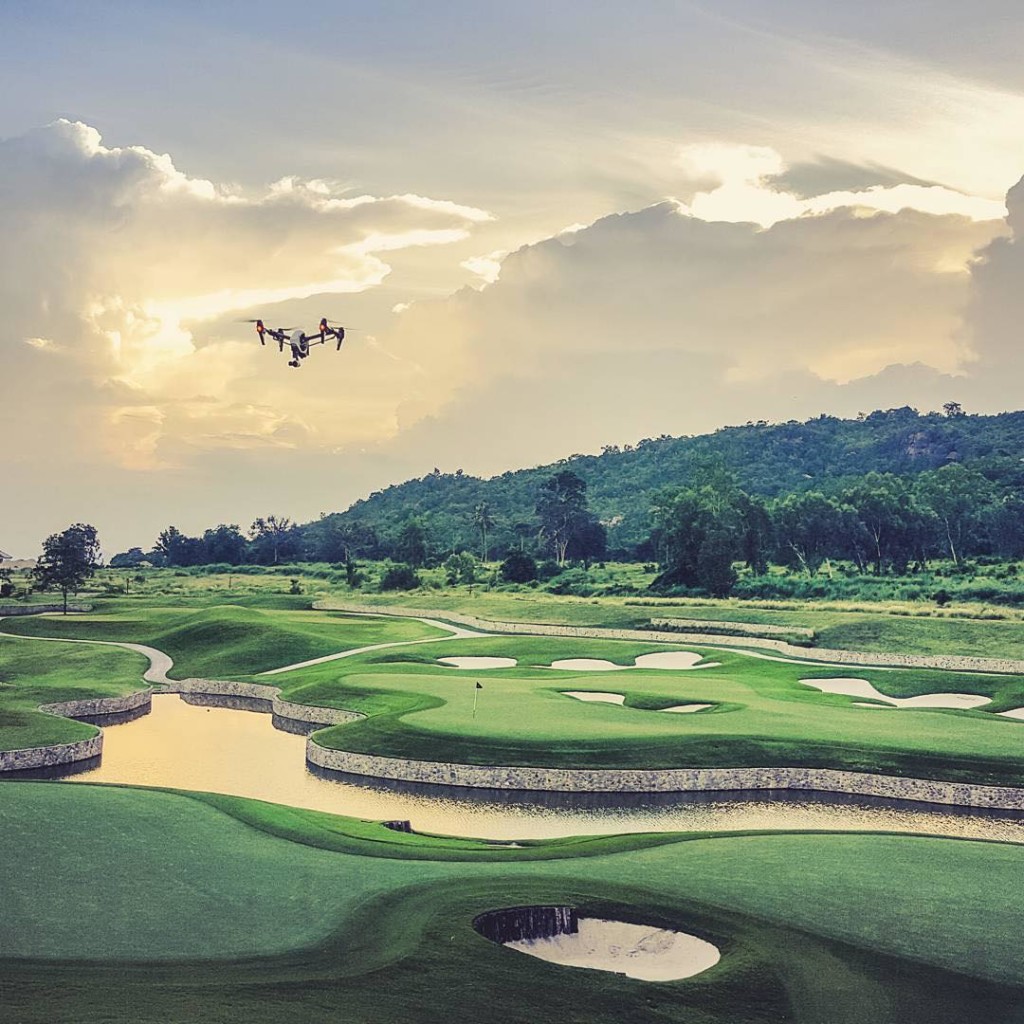 drone images of golf courses