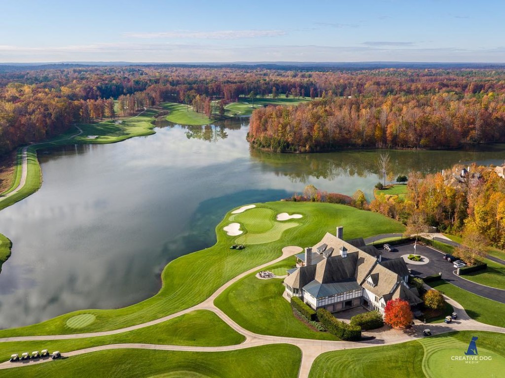 drone images of golf courses